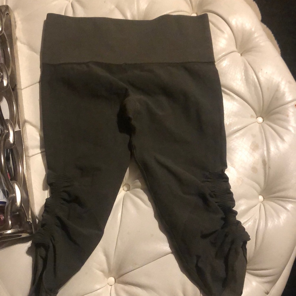 Lululemon align super high rise crop 21